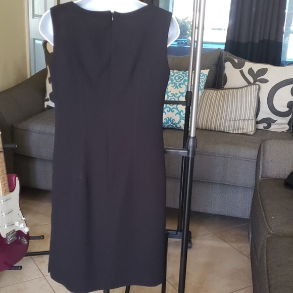 Aerocool comfortable dress - Picture 5 of 6